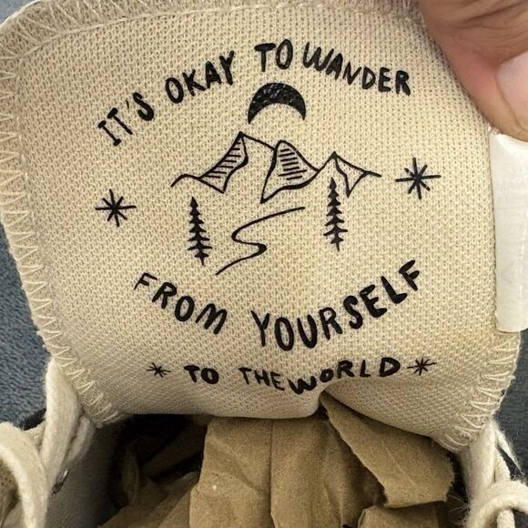 Converse Chuck Taylor All Star High Tops It's Okay To Wander Women’s Size 7.5 - Picture 10 of 13